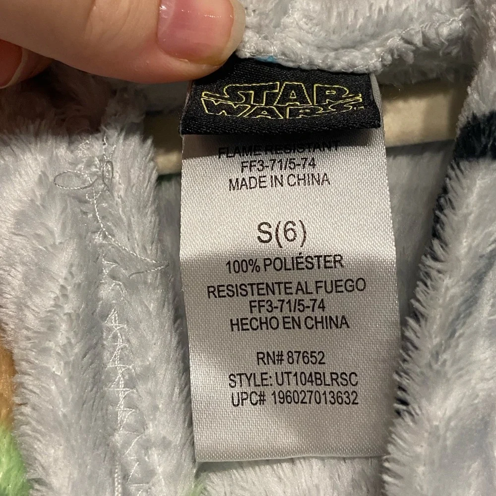 Little Boys Star Wars Grey Baby Yoda Soft Robe Small 6